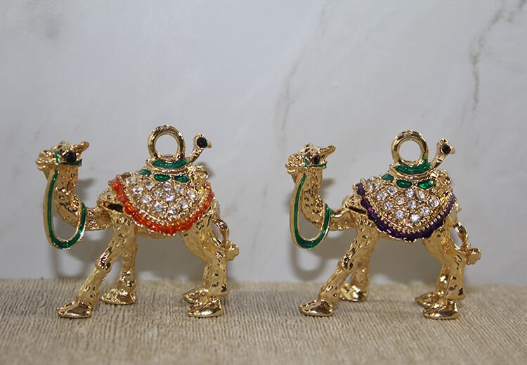 Swarovski Taşlı Minik Figür - Deve